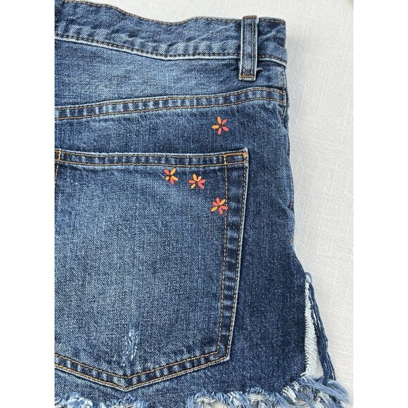 Women's We the‎ Free Blue Fields of Sun Butterfly Printed Cutoff Denim Shorts 28 - Picture 9 of 12